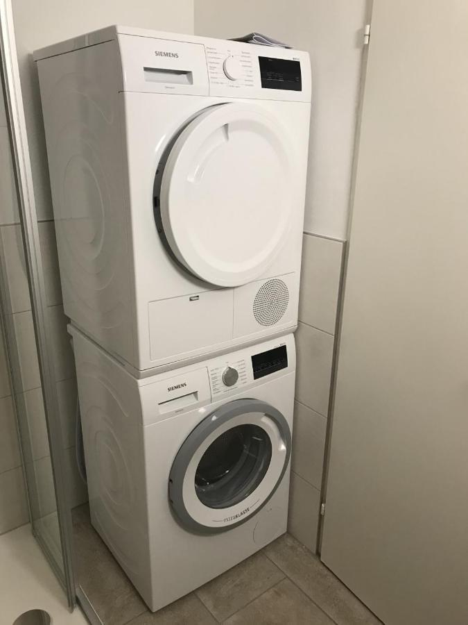Schoenes Ferienappartment In Zell Am See: Zentral Gelegen Und Naehe Der Areitbahn Und Dem Zeller See المظهر الخارجي الصورة